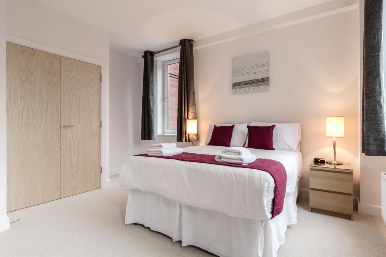 סאטון Roomspace Serviced Apartments - Nouvelle House מראה חיצוני תמונה